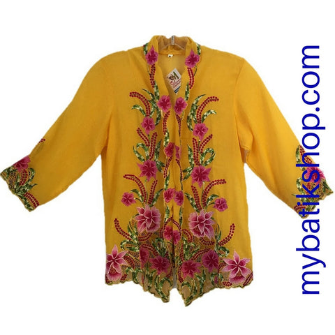 Kebaya Nyonya Fine Embroidery Yellow 3/4 Sleeves
