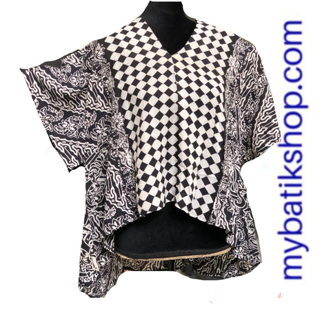 Batik Paris Top Black Checkers Oversize Short-sleeves